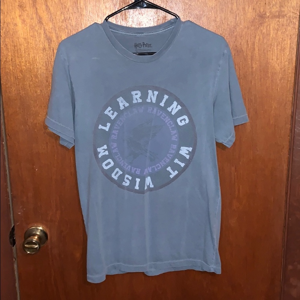 💙SALE🧡Faded style ravenclaw shirt